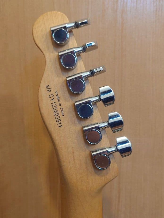 ギター Squier by Fender Telecaster Thinline LPB