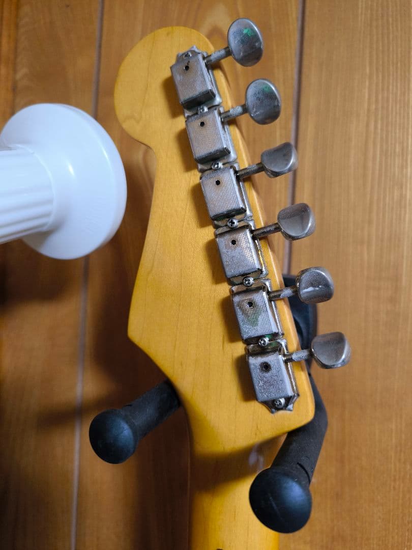 め*ね様 Sシリアル ストラトキャスター　フジゲン製　スキャロップ指板　イングヴ