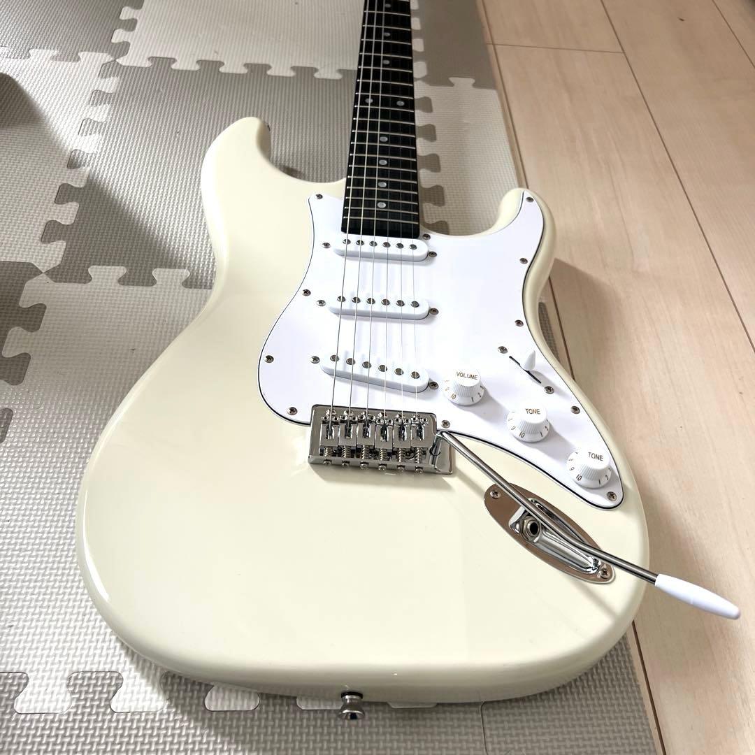 【極美品】BUSKER’S BST-Standard 白 エレキギター ケース付
