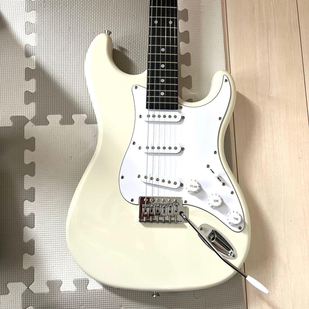 【極美品】BUSKER’S BST-Standard 白 エレキギター ケース付