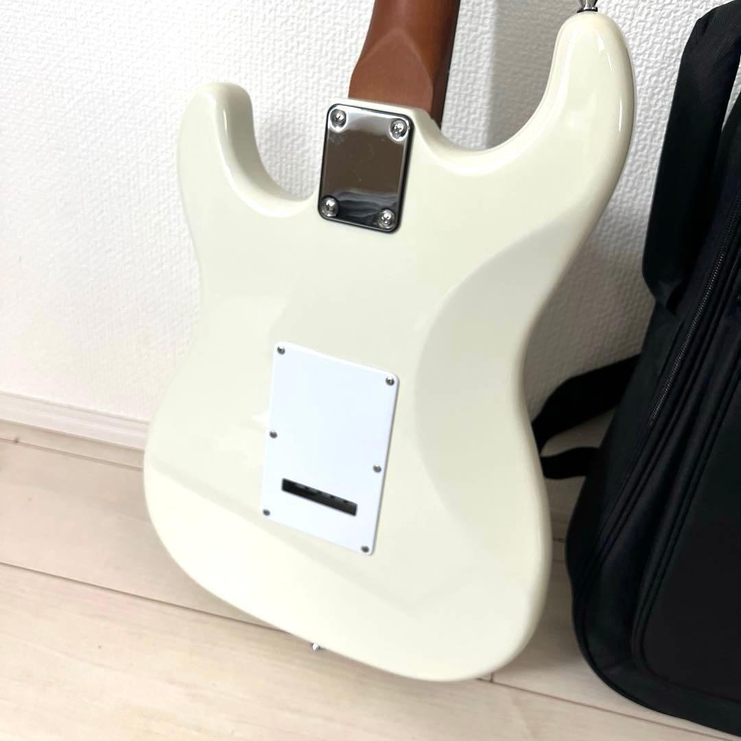 【極美品】BUSKER’S BST-Standard 白 エレキギター ケース付