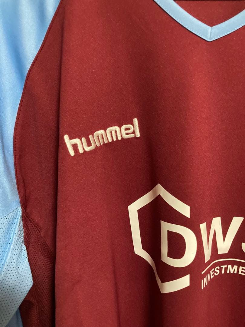 ヒュンメル　アストンビラ　長袖ユニホーム　US Lサイズ 未使用品