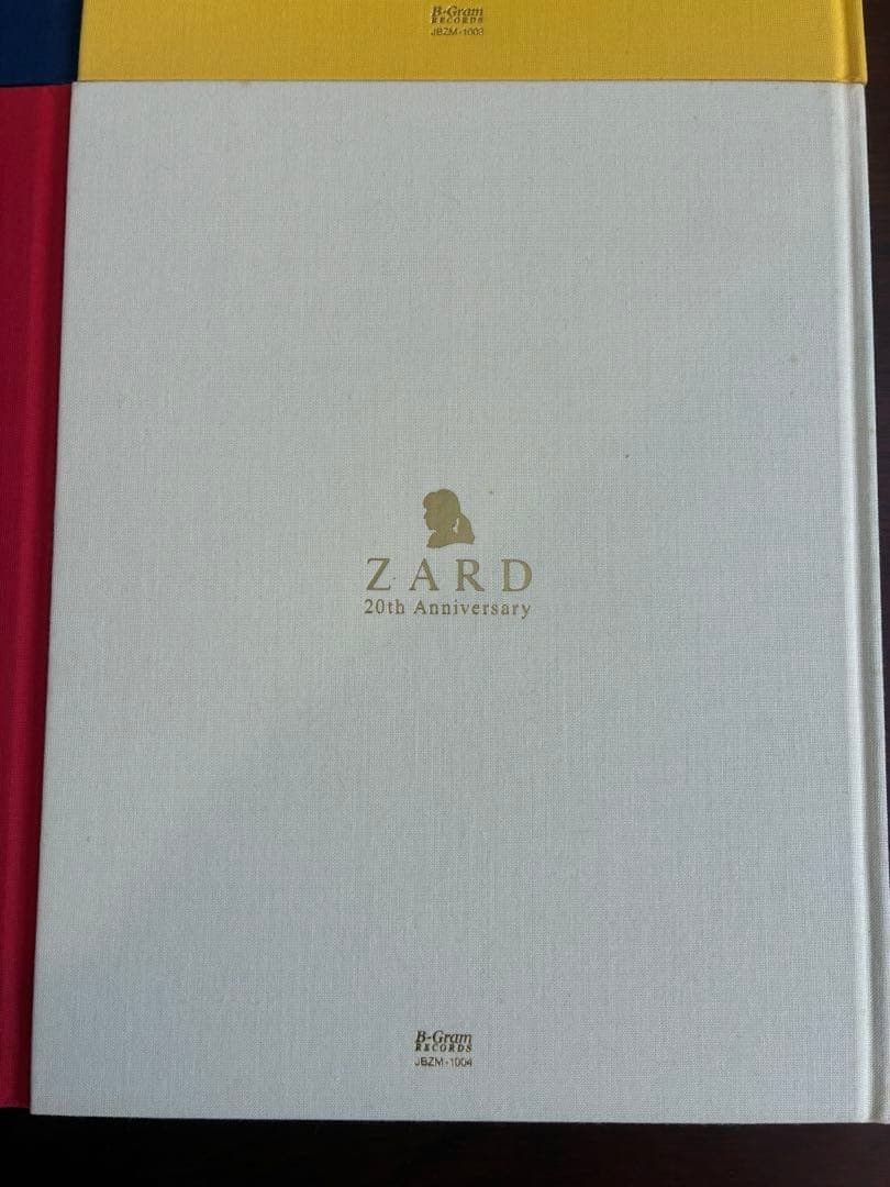ZARD 20周年記念写真集 全4冊と他2冊　セット