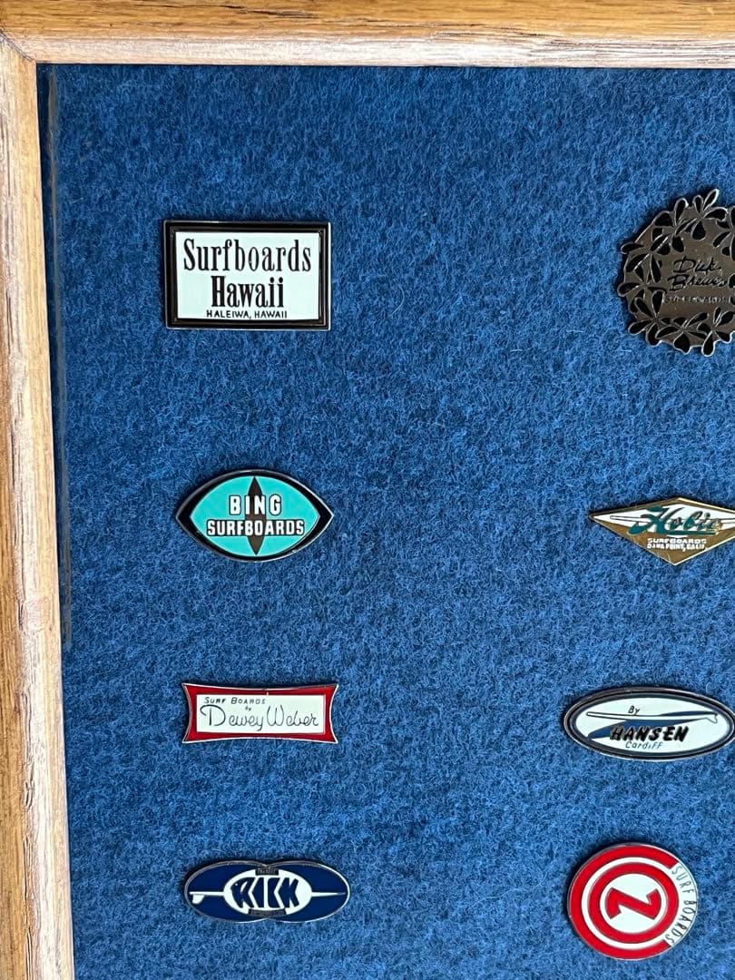 ビンテージサーフボードピンバッジコレクション額装　オールドサーフ ロングボード