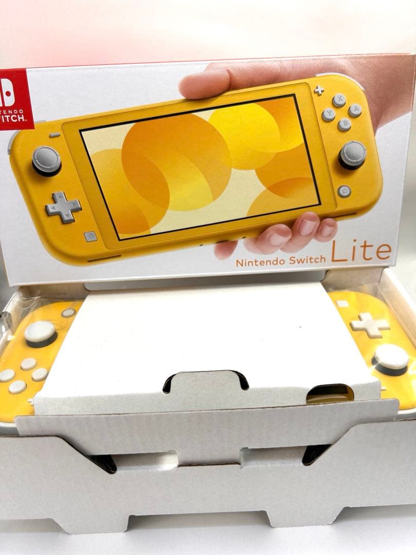 Nintendo Switch Lite イエロー 本体　【美品】
