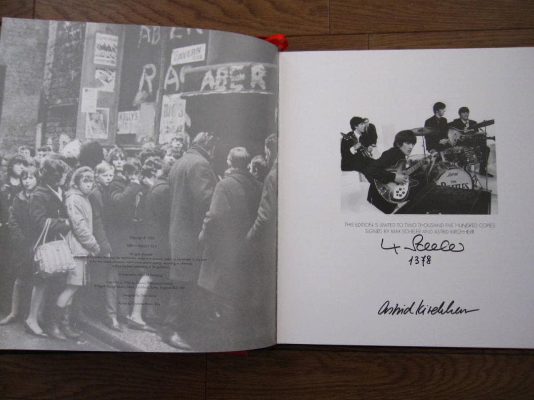 BEATLES　LIVERPOOL DAYS & GOLDEN DREAMS