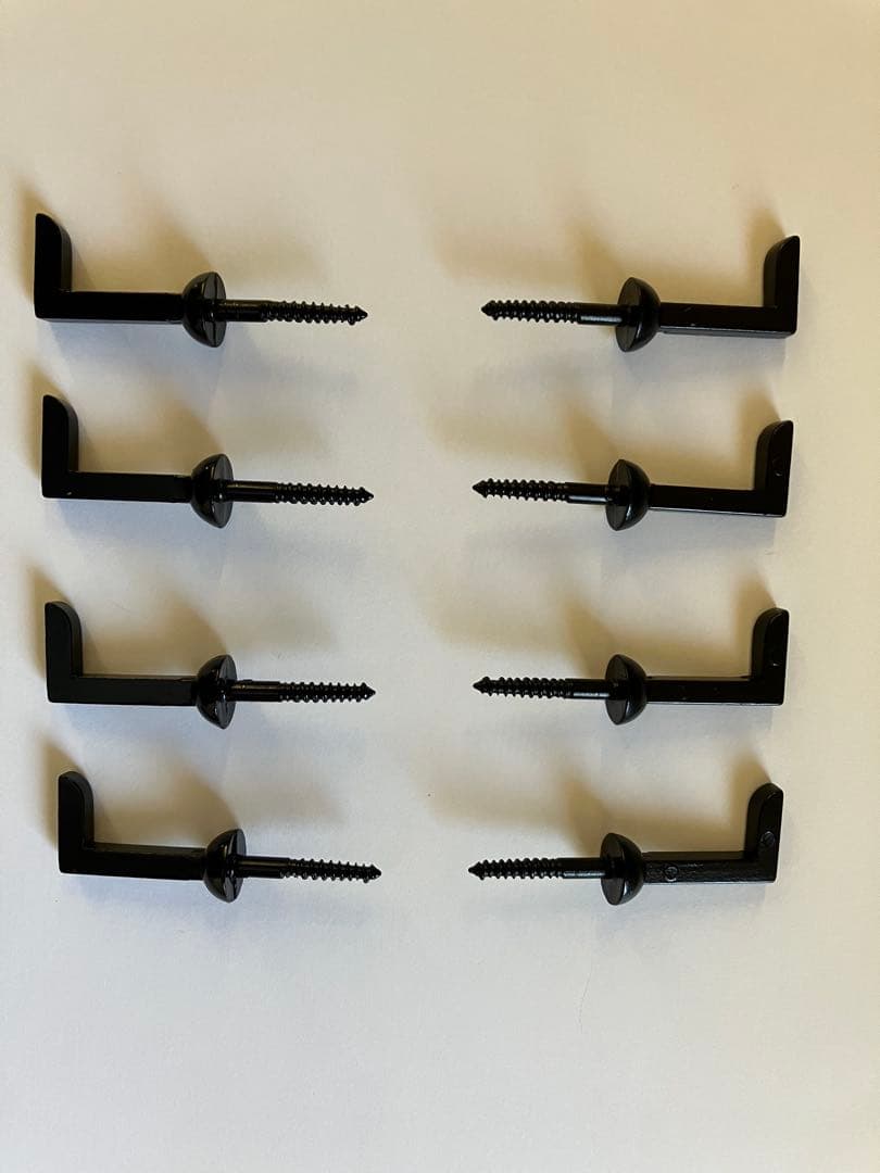 四つ折り屏風　日本画　金箔彩色　能松(舞台松)