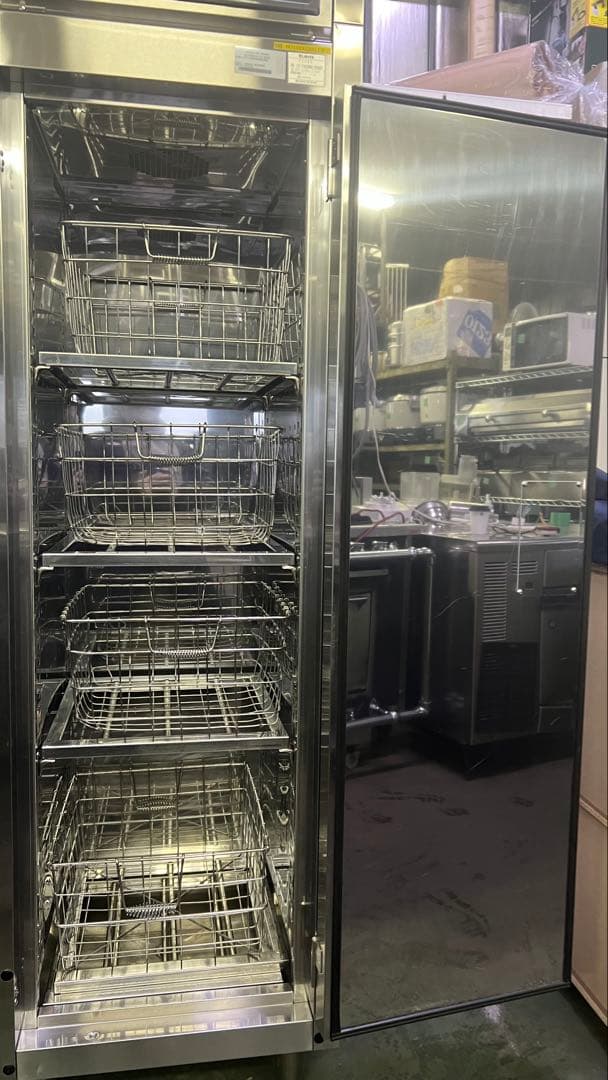 フジマック 電気消毒保管庫