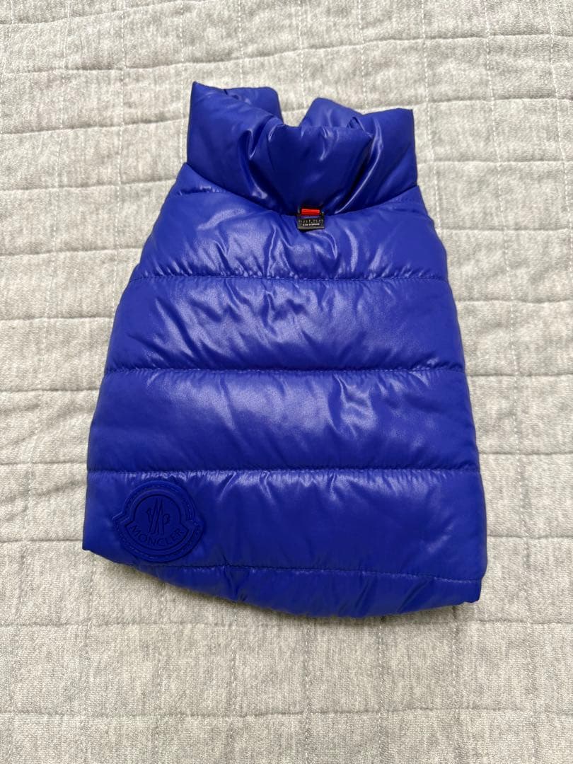 ま*ん様 MONCLER & Poldo 犬服 ダウンジャケット モンクレール