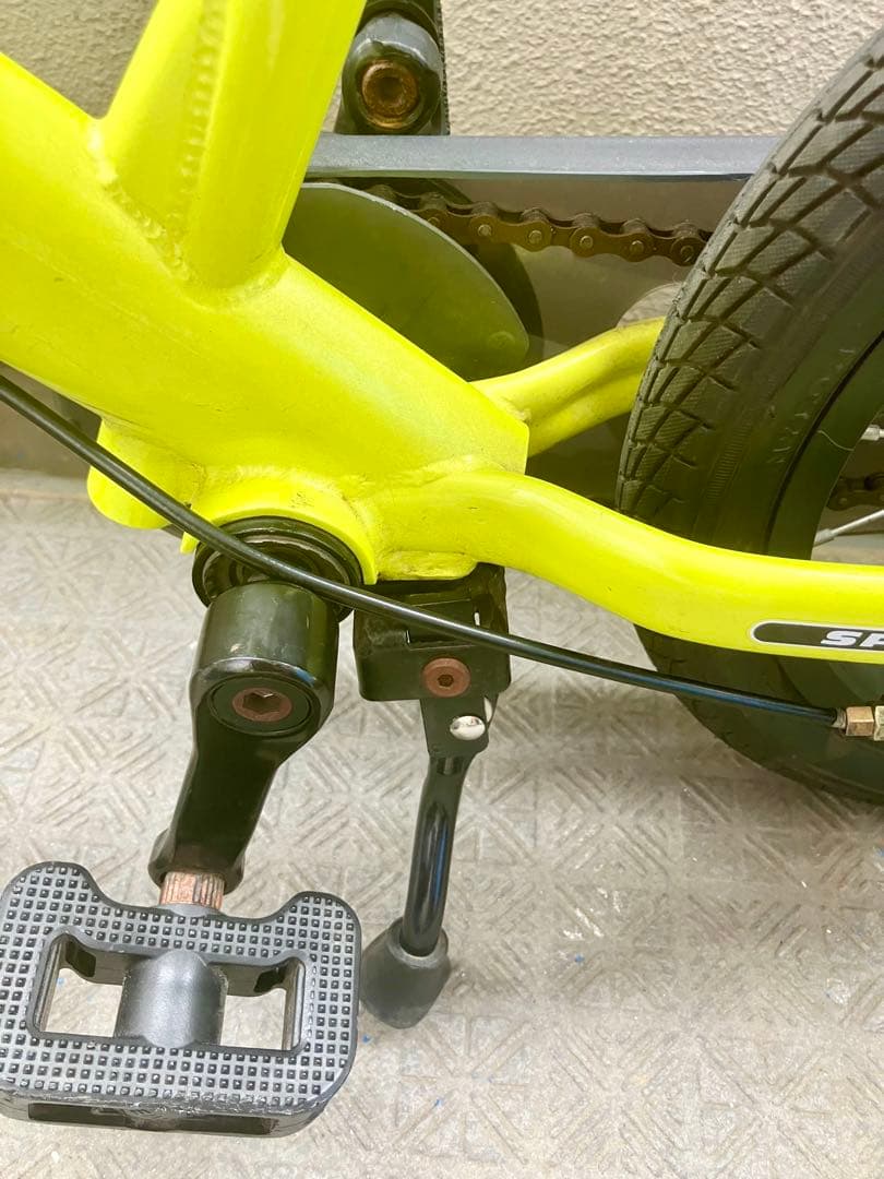 STRIDER ストライダー14X ライムイエロー 引き取り・ペダル&スタンド付