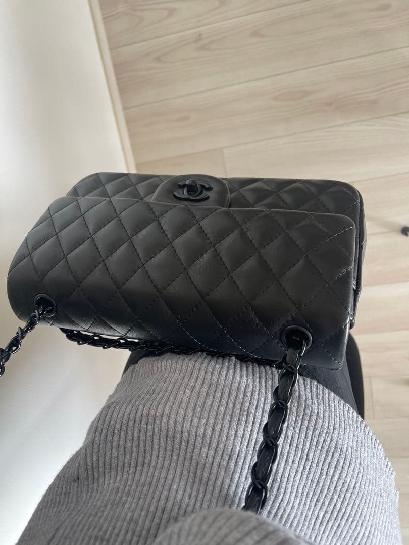 CHANEL ブラック キルティングバッグノベルティ