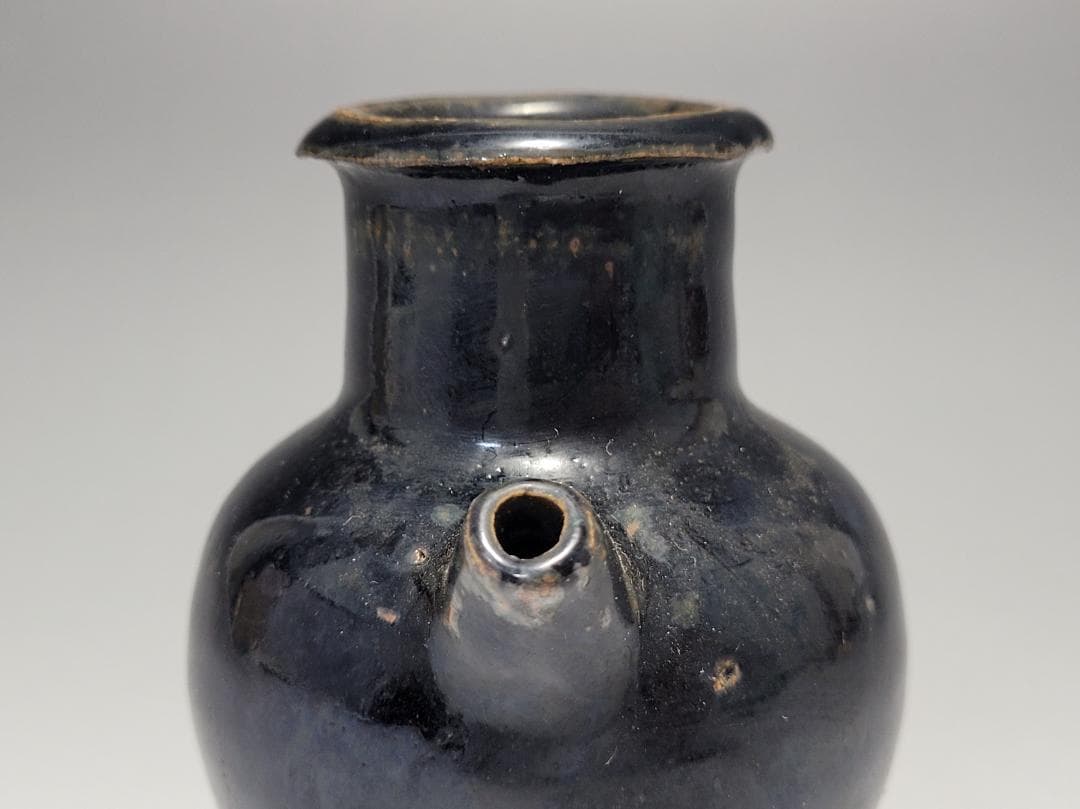 黒釉 水注 宋元時代 高さ約8.9cm