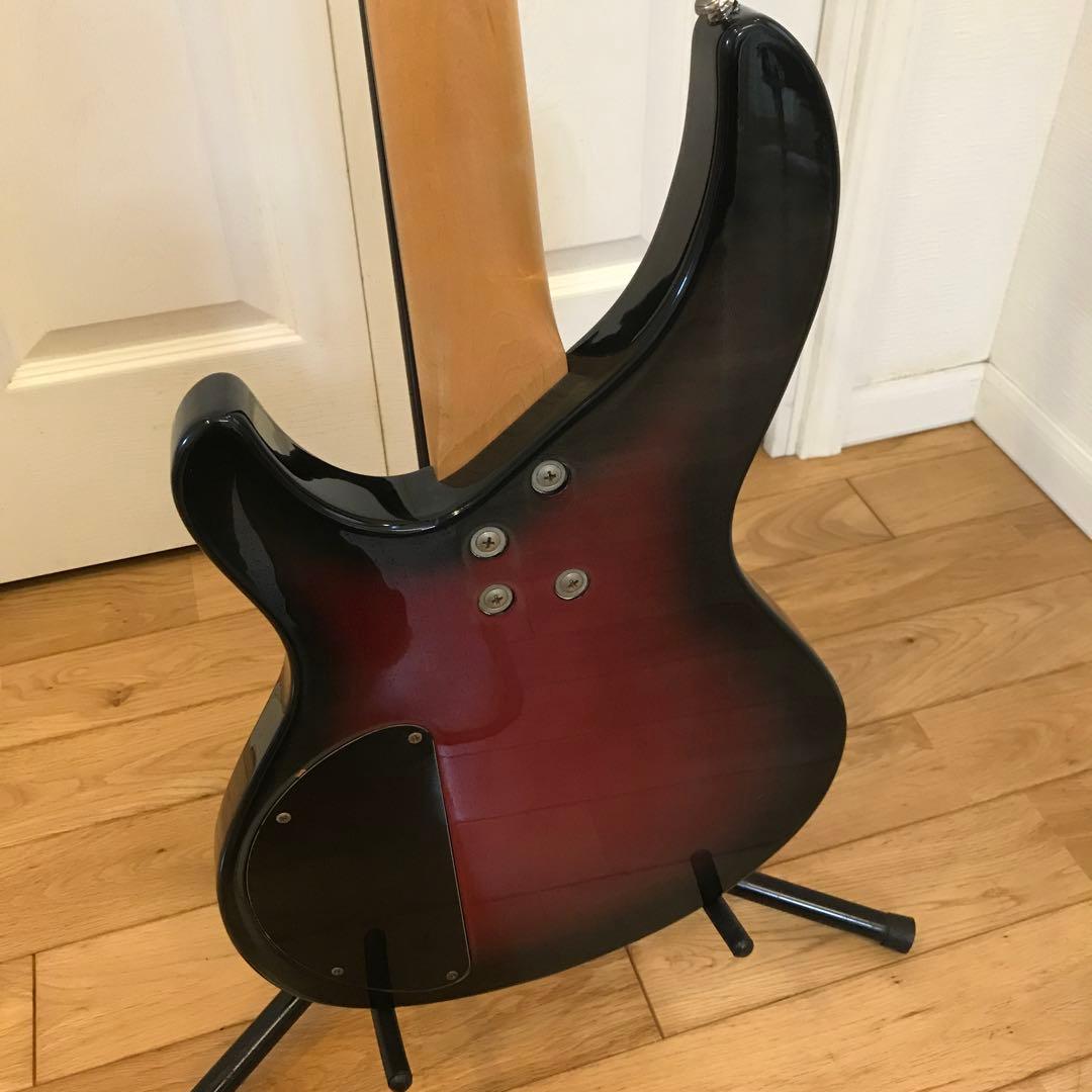 Aria Pro II エレキベース 4弦 ブラック/レッド