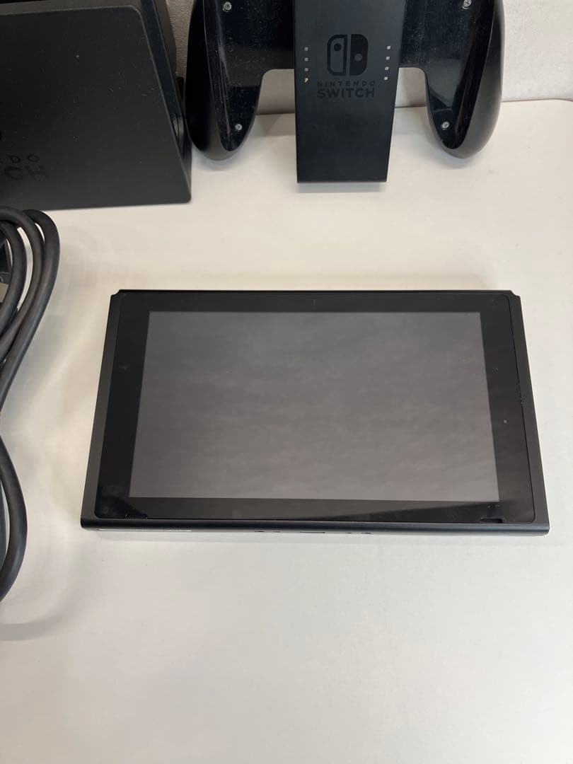 任天堂 Switch スイッチ ゲーム機 通電○ ブラック 【A293】