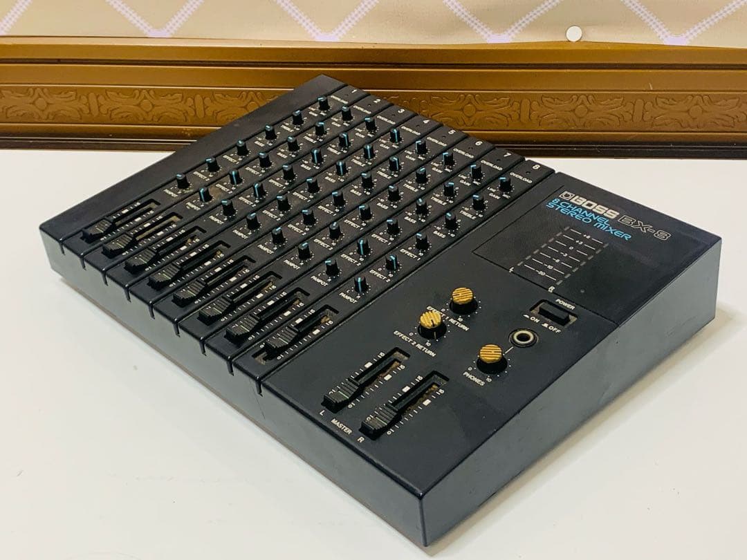 Boss MX-12 DJミキサー 12チャンネル