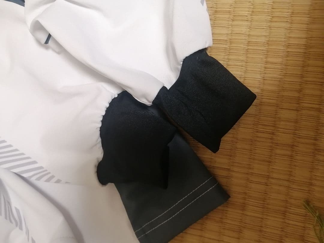 OWNER ハーフジップ　長袖ウェア　シャツ　鮎　渓流　白