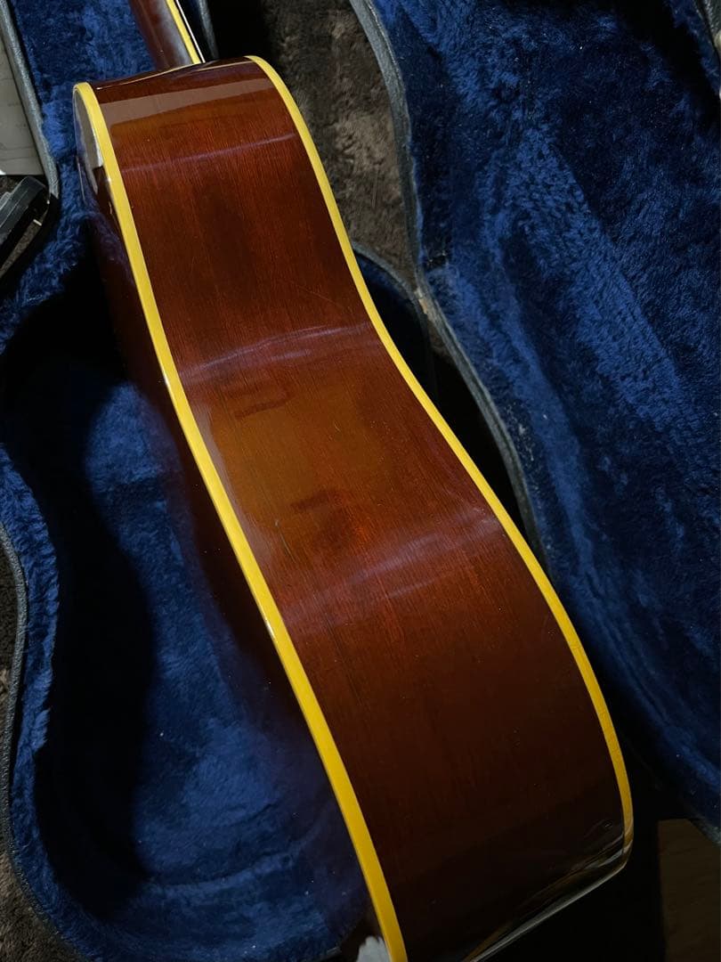 Gibson Hummingbird 2002年製