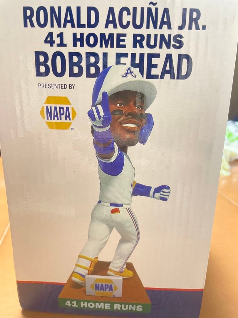 MLB ロナルド・アクーニャ フィギュア