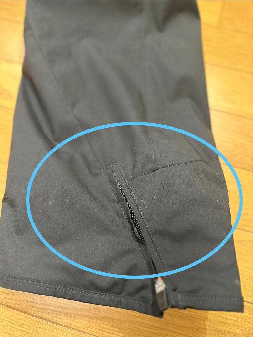 はるはるさん専用　DESCENTE 黒パンツ