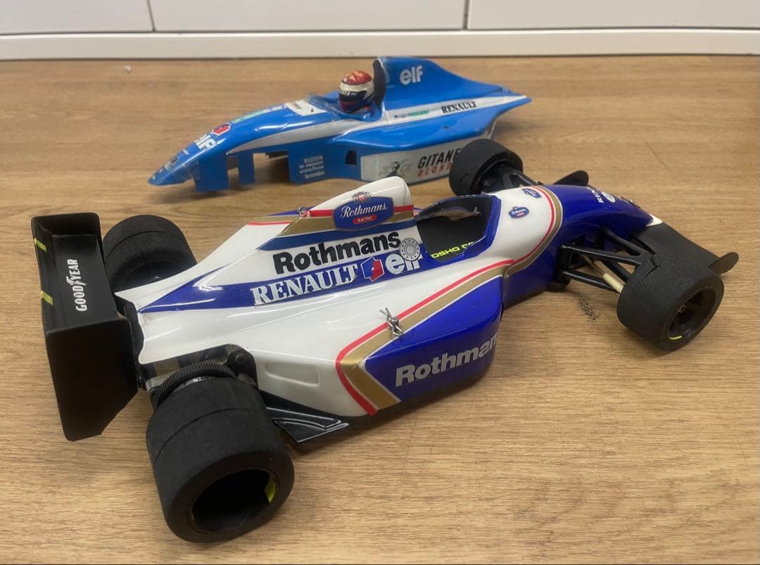 京商F1 電動ラジコンカー 1/10 ボディー2台付き