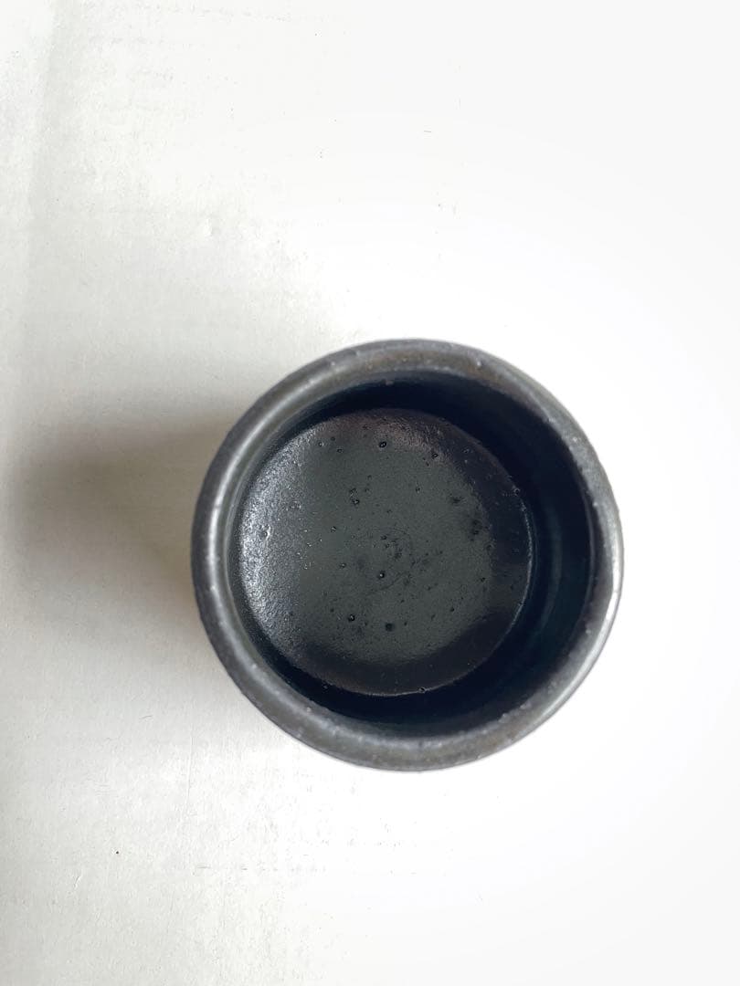 亀井勝　黄瀬戸茶碗と瀬戸黒ぐいのみセット