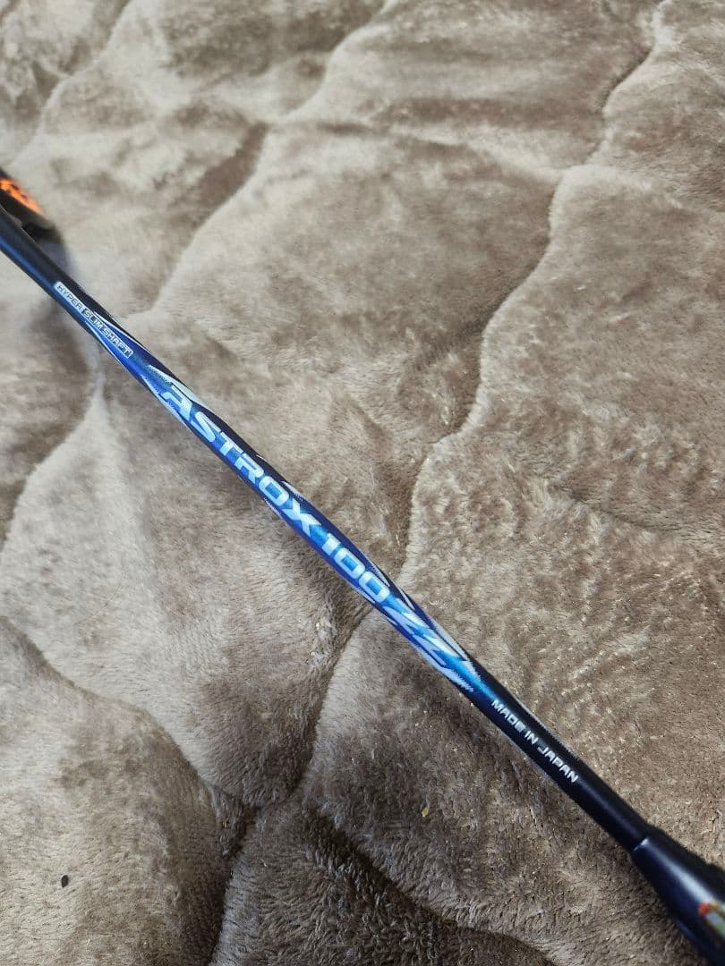 YONEX AX100ZZ バドミントンラケット 4U5 新品未使用