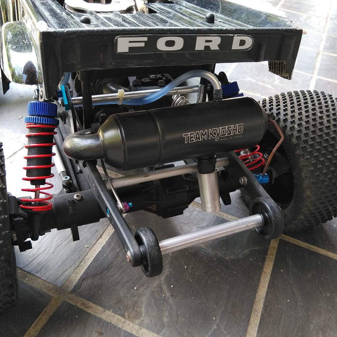 京商　エンジンカー　マッドフォース　マッドクラッシャー　モンスタートラック