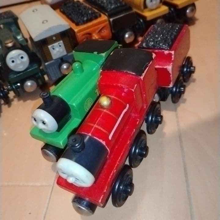 ①木製トーマス ヘンリエッタなどセット