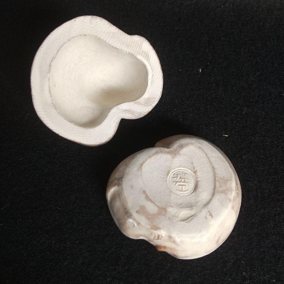 萩焼　十五代　坂倉新兵衛　香合　戌　山口県指定無形文化財萩焼保持者