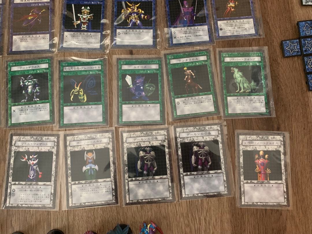 遊戯王　ダンジョンダイスモンスターズ　スターター含むフィギュア&カードまとめ売り