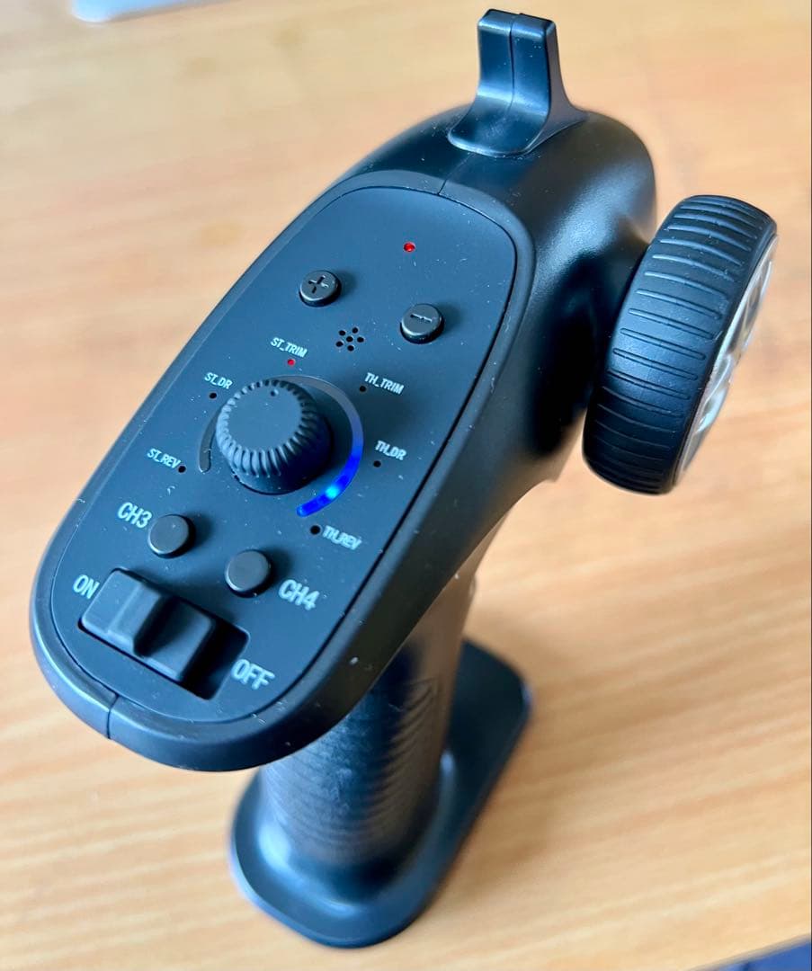 タミヤ　ネオスコーチャー4WD RCメカ付き