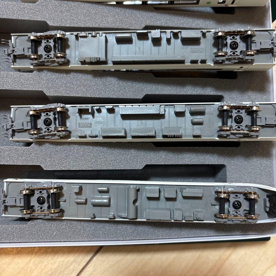 nゲージ kato 10-173 651系　スーパーひたち　室内灯標準装備