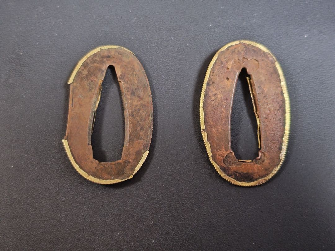 江戸期　打刀拵 黒鞘 茶色柄、鐔、金着切羽、鐺