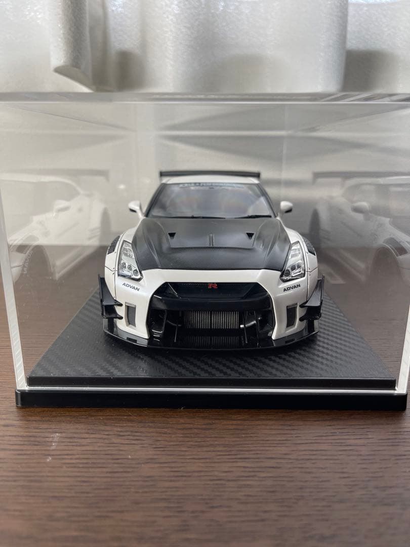 ミニカー ignition model LB-WORKS GT-R R35 type2