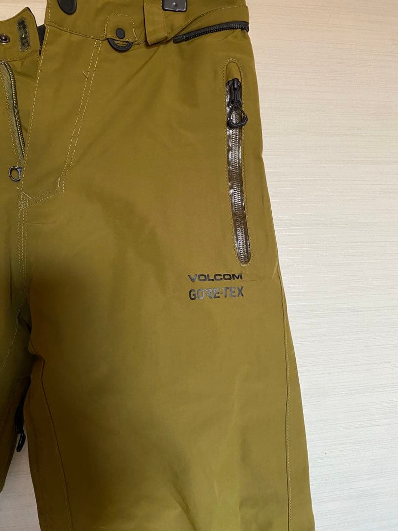 VOLCOM GORE-TEX スノーボードパンツ オリーブ