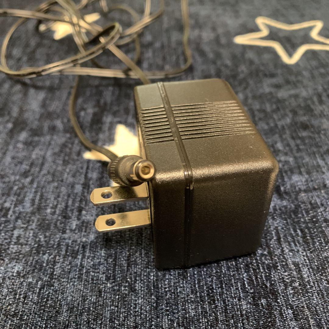 家庭用ゲーム機、箱があります