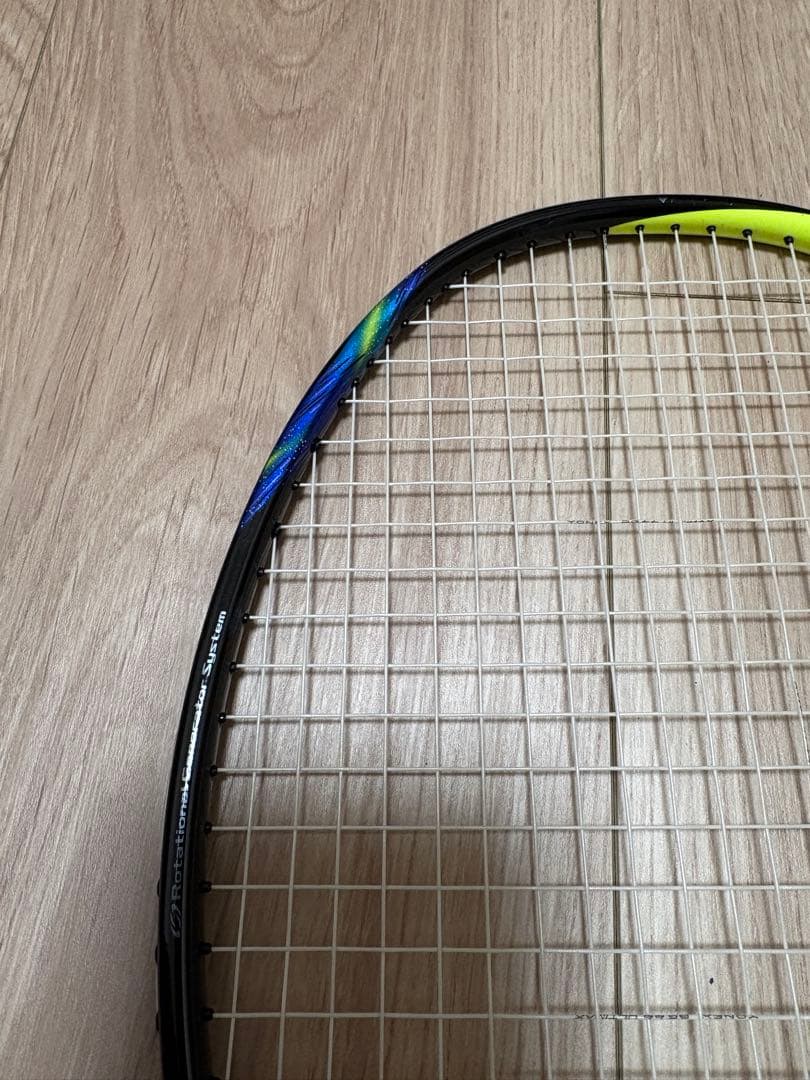 YONEX ASTROX77 バドミントンラケット