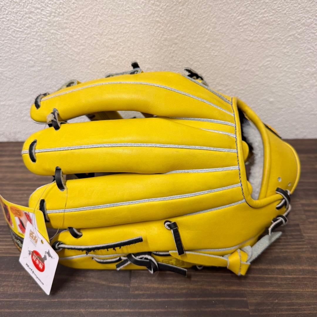 新品未使用品　ワールドペガサス　硬式用グローブ右投用/イエロー