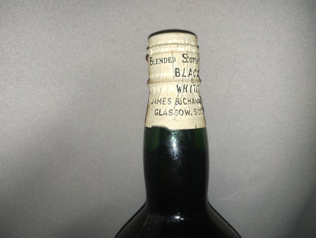 Black & White　ティンキャップオールドボトル