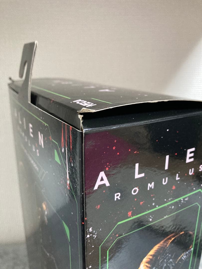 ネカ　NECA エイリアン　ロムルス　スコーチド　ゼノモーフ