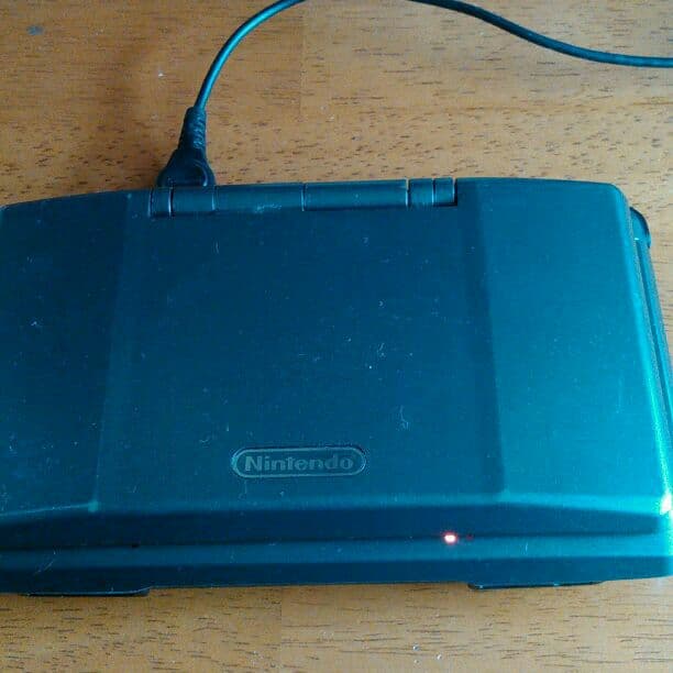 送料込！任天堂DSブラックセット