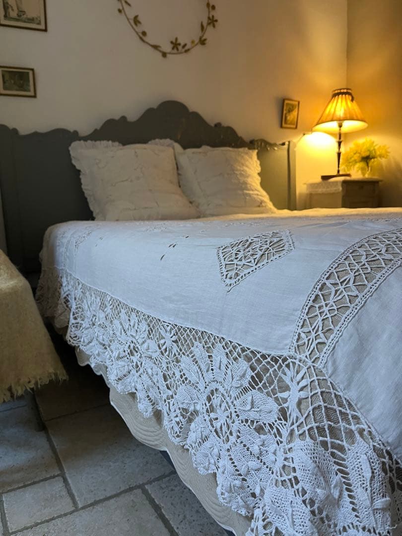 ◆フランスアンティークお宝級白天使の手刺繍超大判テーブルクロス大きいベッドカバー