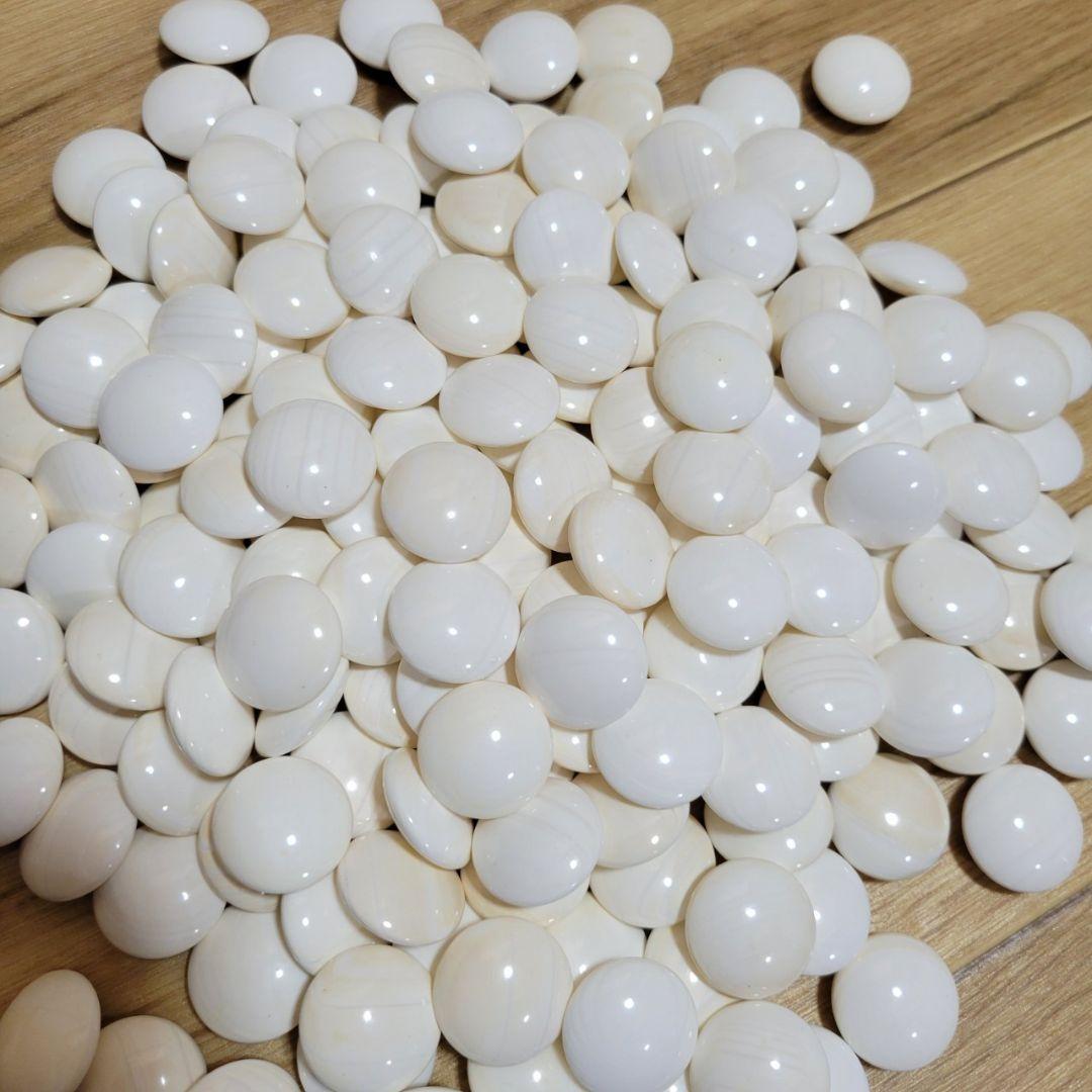 碁石 天然銘木 碁笥付き 黒181個 白180個 囲碁 めぐみ堂 特大