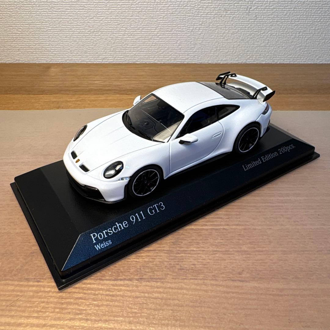 ミニチャンプス　ポルシェ　 911 GT3 1/43 ミニカー　ホワイト