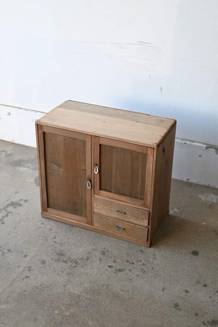 収納棚 和家具 古家具 古道具 骨董 アンティーク 和家具 引出 抽斗 戸棚