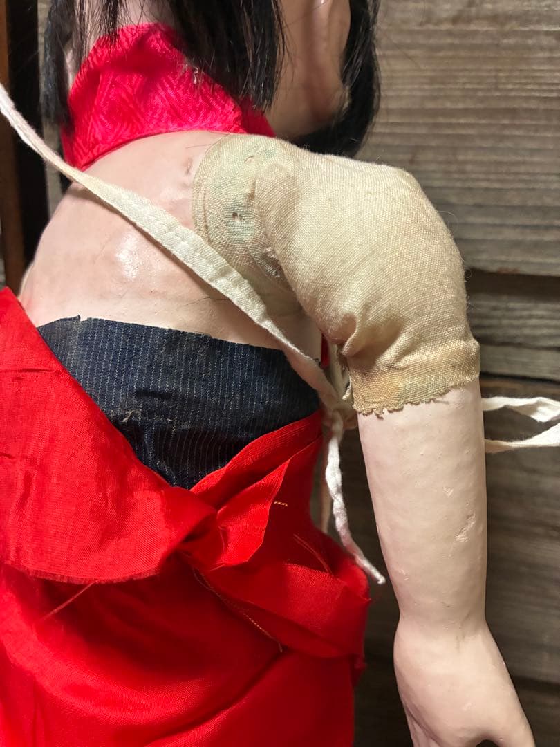 市松人形　銘なし