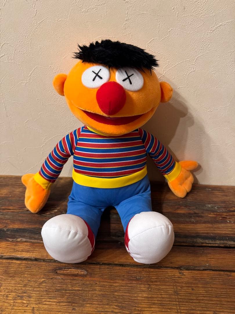 タグ付 カウズ セサミストリート コンプリート 5体 Kaws