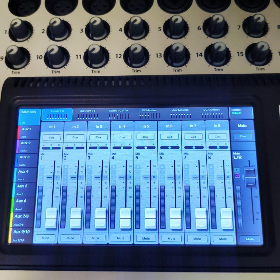 QSC TOUCHMIX-16 デジタルミキサー 美品 専用ケース付き