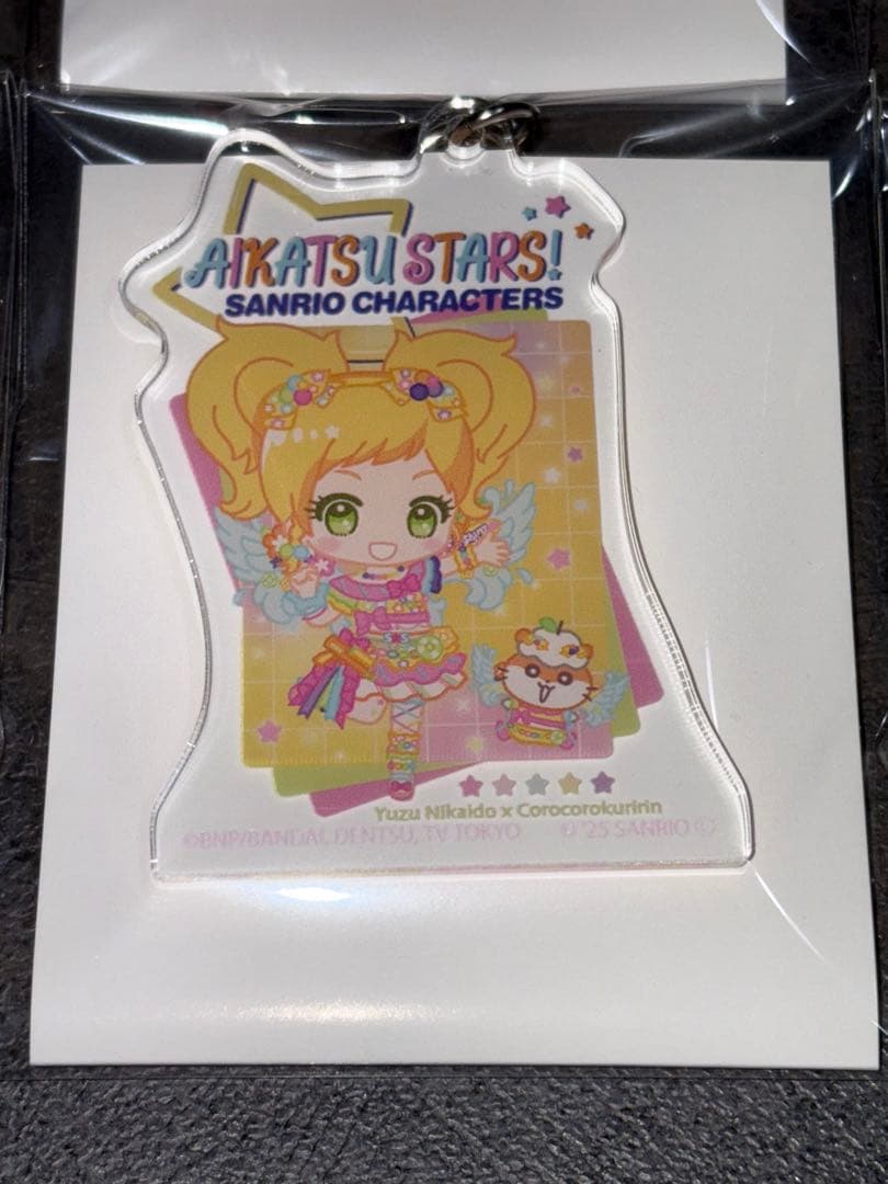 アイカツスターズ　サンリオキャラクターズ　星型　ナスカン　キーホルダー　コンプ
