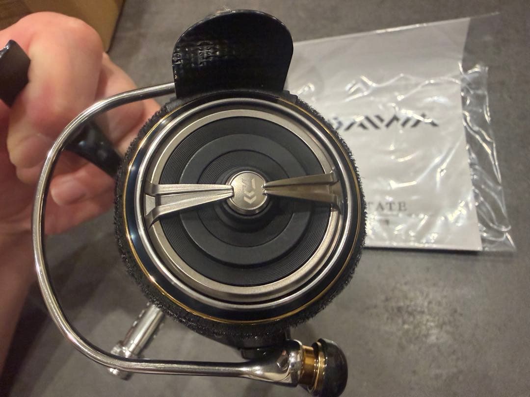 ※週末限定価格　ダイワ　19セルテートLT4000-CXH 美品